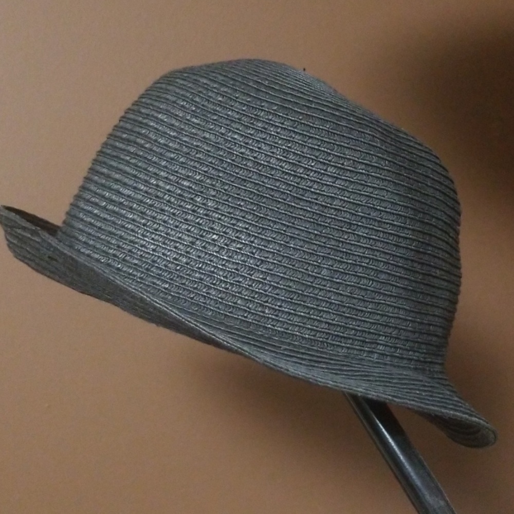 Ted baker straw hat with box. Great for summer!!